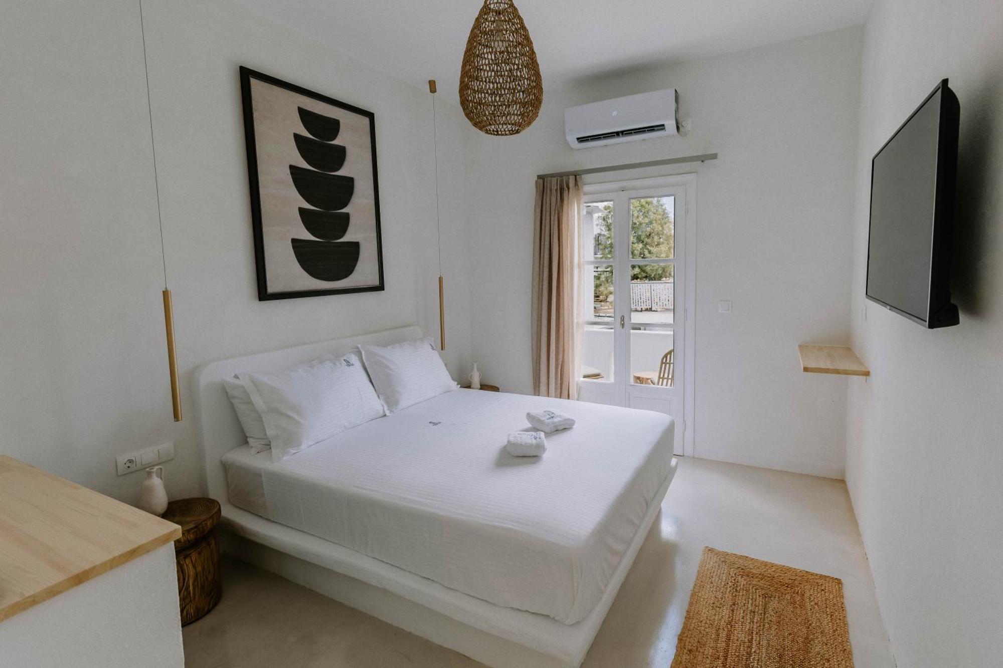 Hercules Luxury Living Naousa Exterior photo
